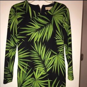 Michael Kors Dresses - Michael Kors Body Con evening dress large 12-14 Michael Kors Dresses - Michael Kors Body Con evening dress large 12-14
